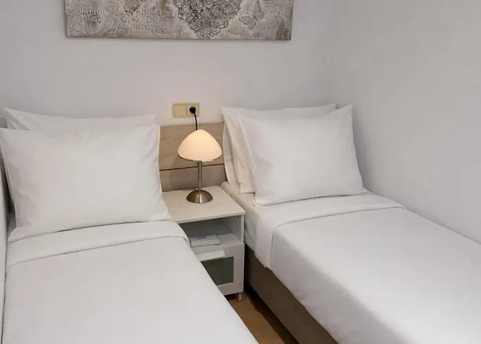 Carrer De Unio * Льорет-де-Мар